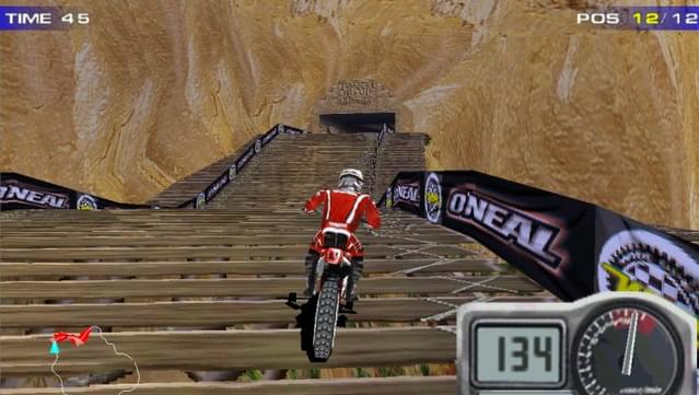 Moto Racer 2 screenshot 1
