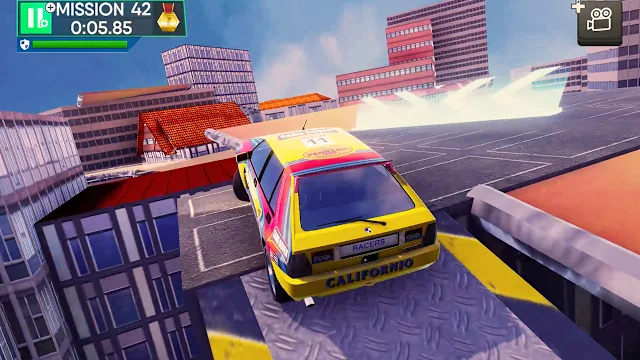 Roof Jump Stunt Driver screenshot 4