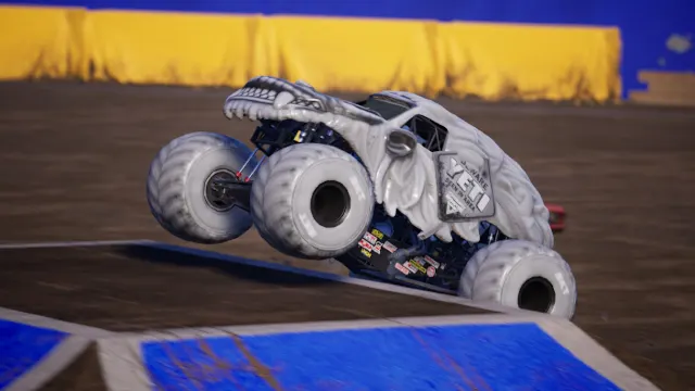 Monster Jam™ Showdown - Yeti™ screenshot 4