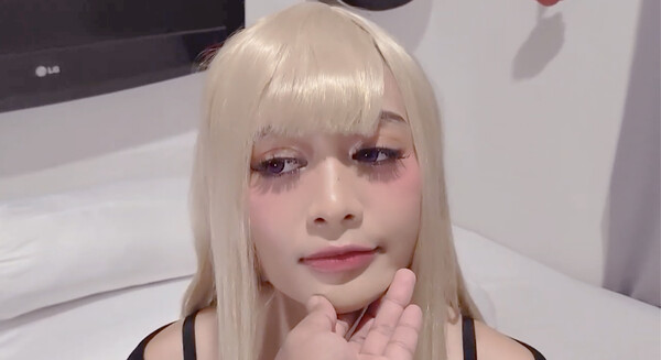 My Waifu Becomes Real screenshot 2
